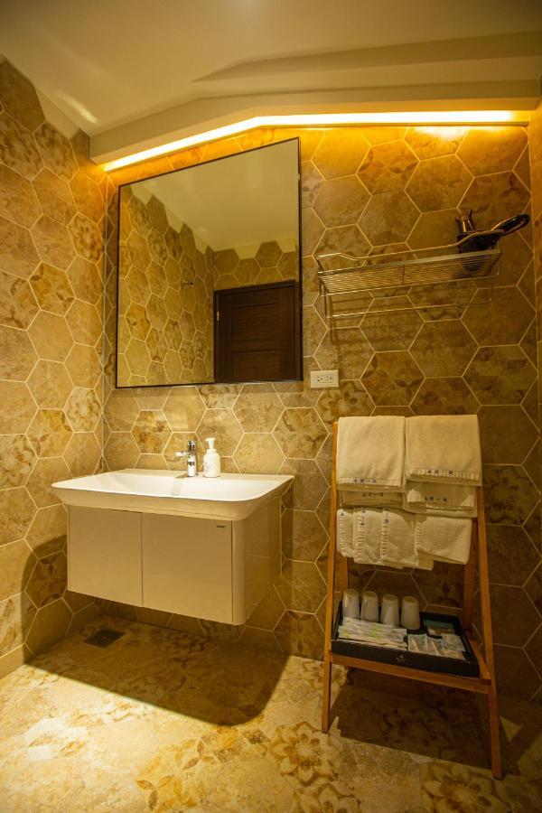 Nanwan Station Hotel Ngoại thất bức ảnh