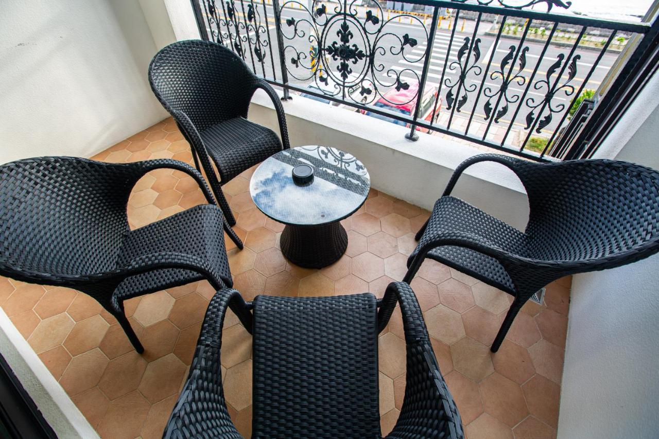 Nanwan Station Hotel Ngoại thất bức ảnh